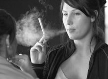 Γιατί πρέπει ένας καπνιστής να δοκιμάσει το ηλεκτρονικο τσιγαρο